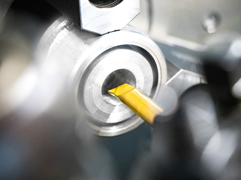 Better chip control with 3D-lasered chip forming geometries!