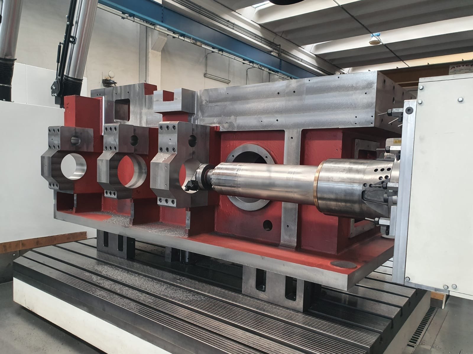 Innovation for Maximum Precision: LAZZATI Adjustable Spindle Stiffening Support!